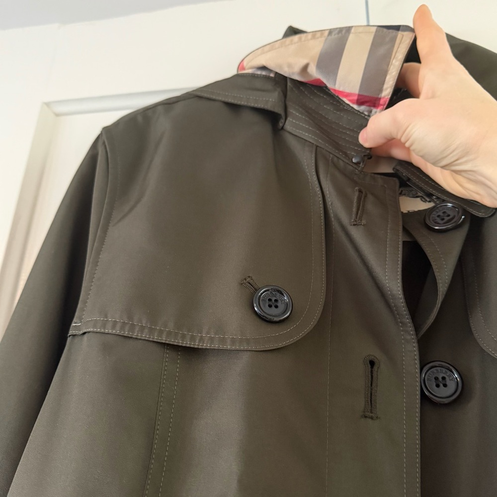 Burberry Walditch Olive Trench With Liner Size 10 EUC Classic Belted Trench - Picture 16 of 16